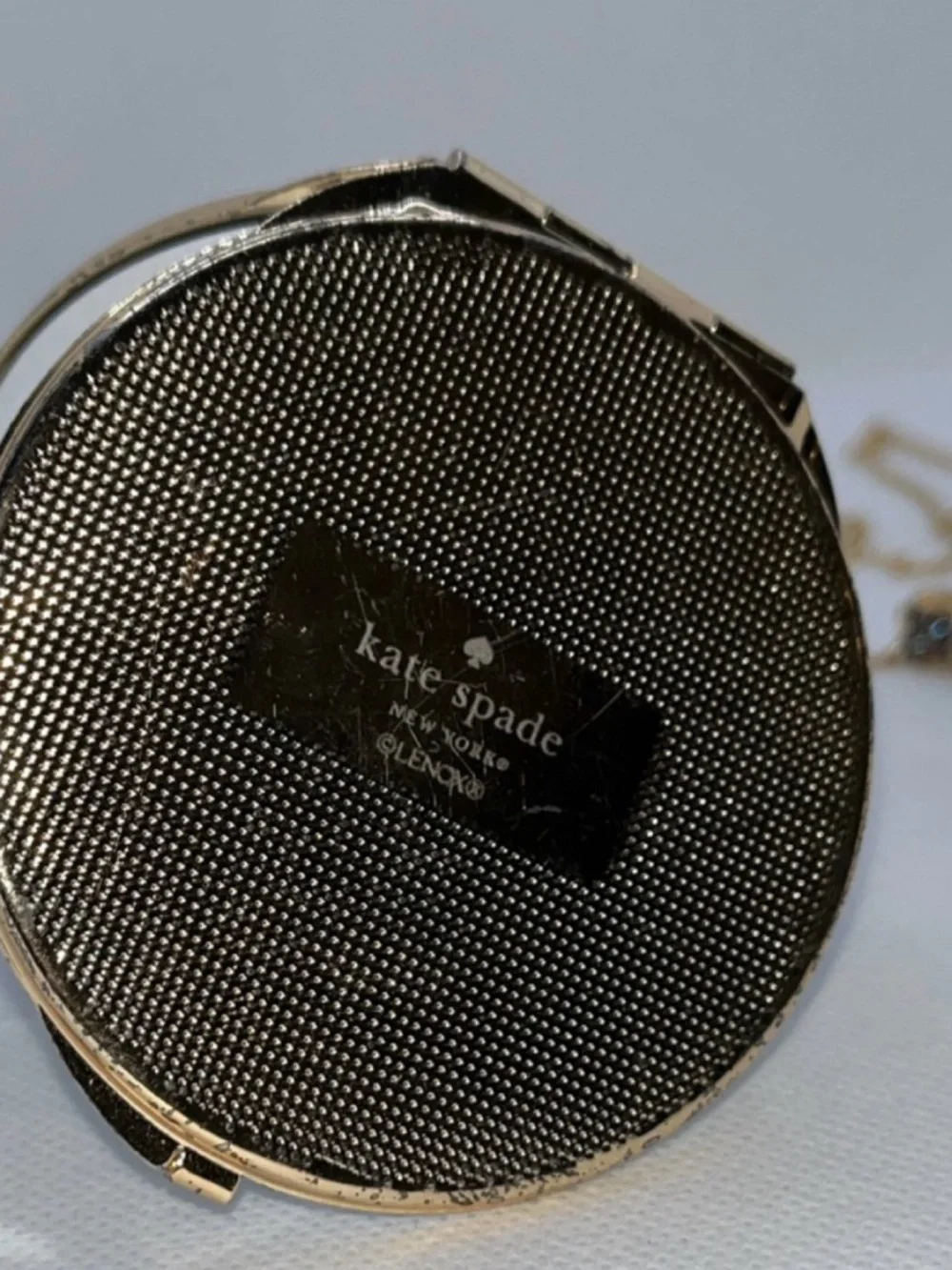 Kate Spade Gold Bow Bangle Bracelet , necklace, watch, & compact mirror - Picture 11 of 11
